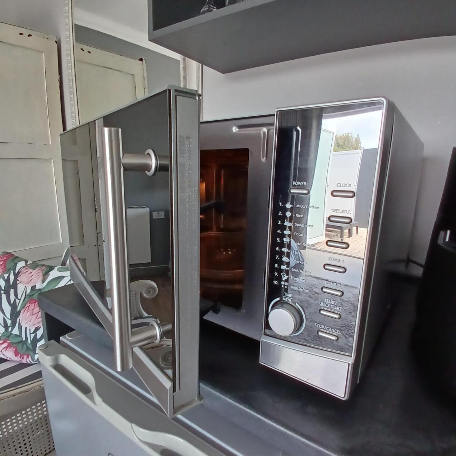 לאנגבאן Namaste Spacious Studio Apartment מראה חיצוני תמונה